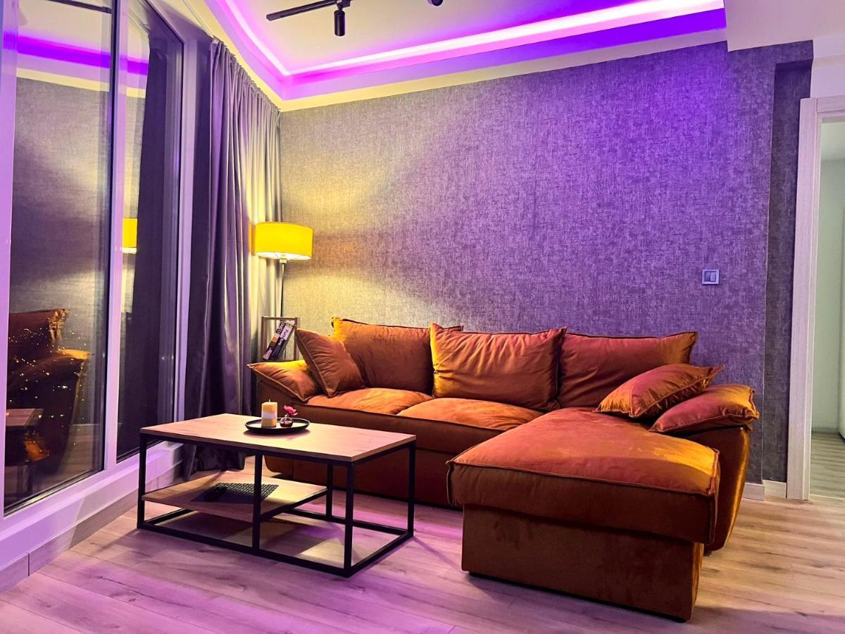 Alfred Sky Smart Apartment 29Th Spa Included Скоп'є Екстер'єр фото