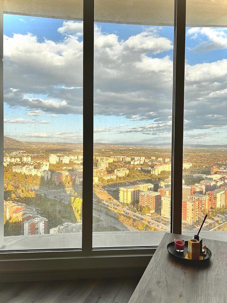 Alfred Sky Smart Apartment 29Th Spa Included Скоп'є Екстер'єр фото