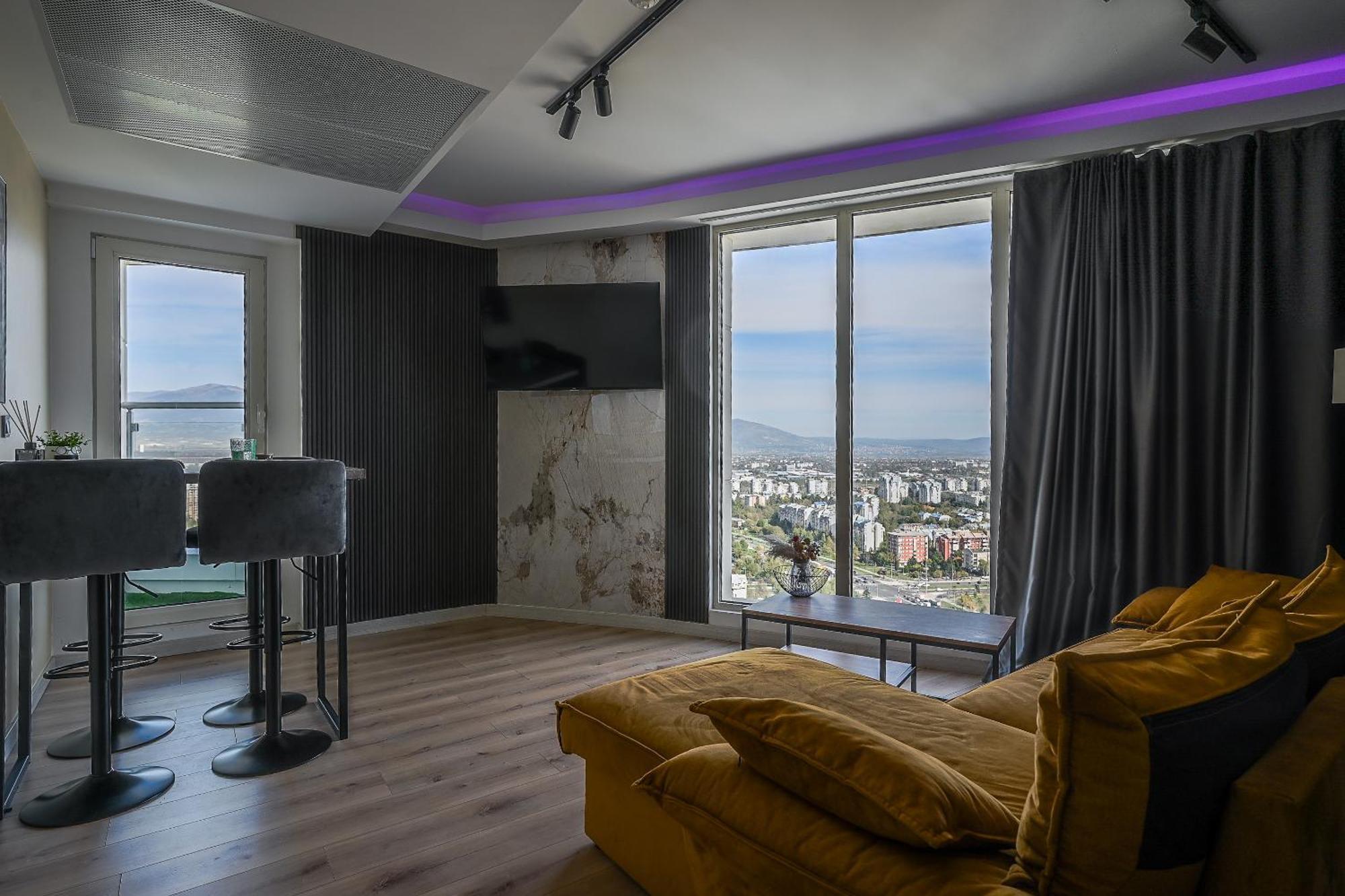 Alfred Sky Smart Apartment 29Th Spa Included Скоп'є Екстер'єр фото